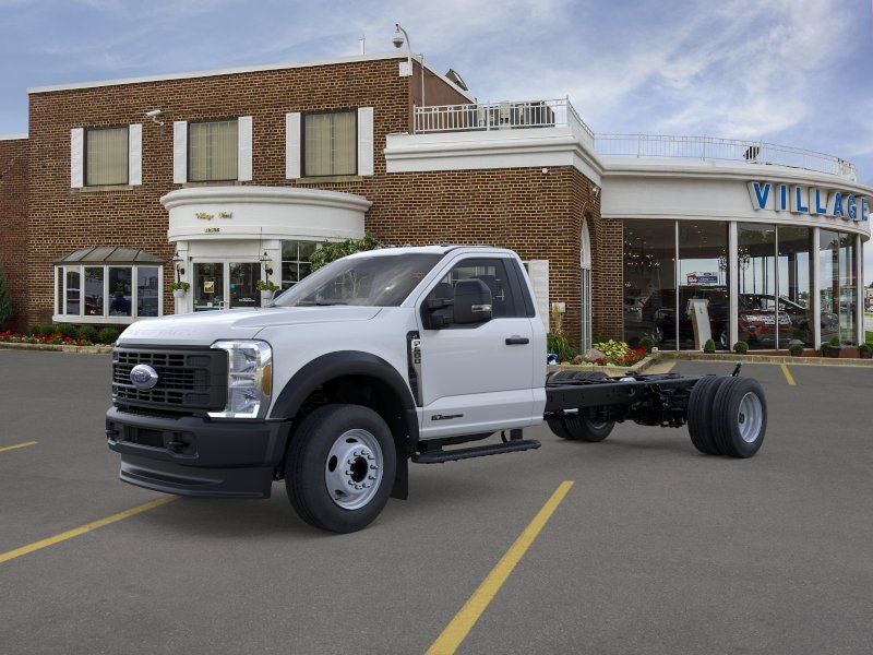 2025 Ford F-600SD